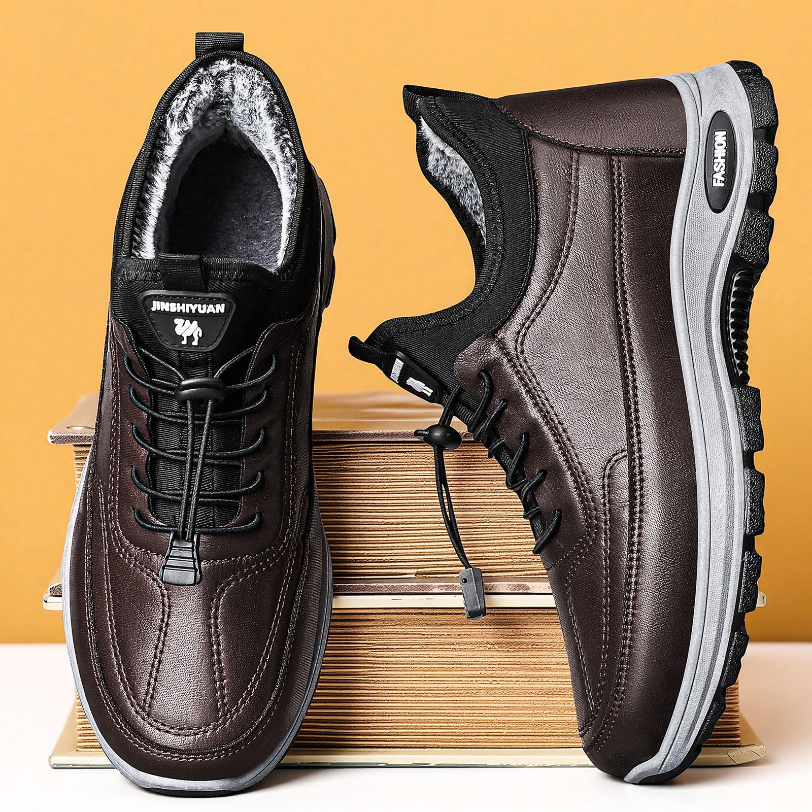 Botas de algodón para hombres nuevos zapatos de algodón de invierno zapatos de paso alto botas cortas con zapatos cómodos con suela gruesa y espesa
