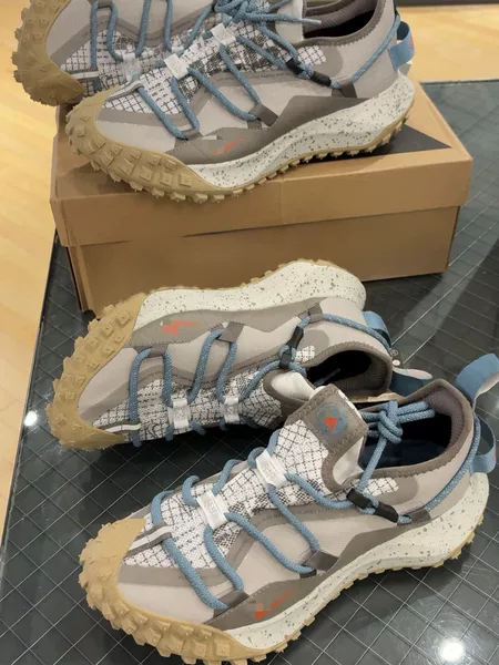 Acg Mountain Year of the Horse Limited Edition Outdoor Trail Running Shoes, Wear-Resistant, Puncture-Proof, Waterproof Hiking Shoes