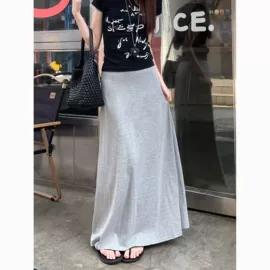 休闲裤;女式T恤;半身裙
