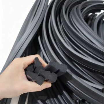 Supply of Wiper Brooms/Magic Dust Removal Wiper Strips/Floor Scraper Accessories with High Elasticity Epdm Foam Sponge for Sealing and Leak Prevention