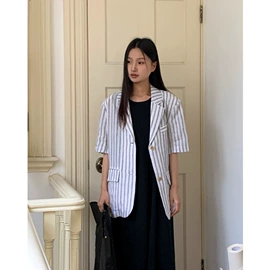 女式衬衫;女式针织衫;休闲裤