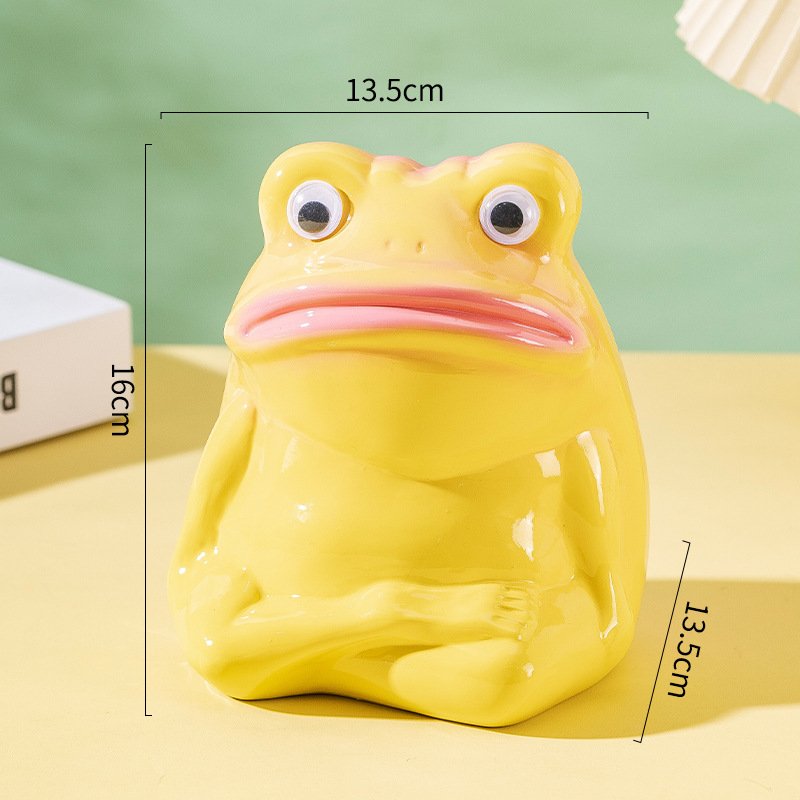 크림빛 노란색 개구리
