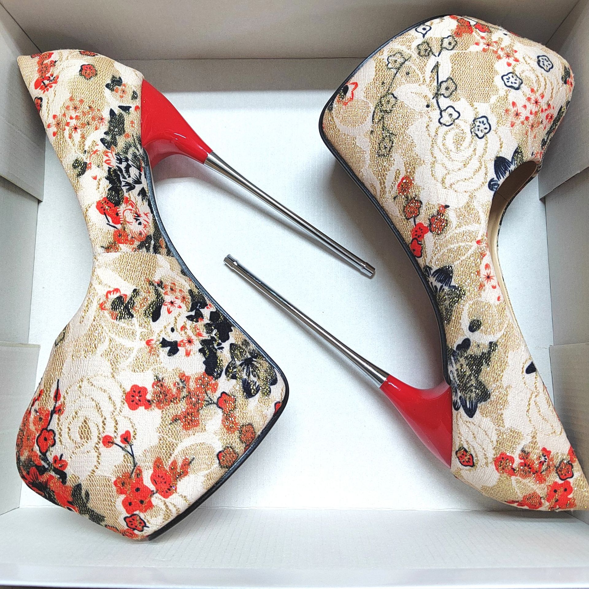 Cao gót 19cm màu đỏ