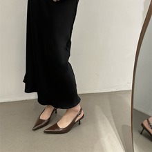 小众设计感法式黑色包头凉鞋仙女鞋子2024新款春夏季尖头高跟单鞋