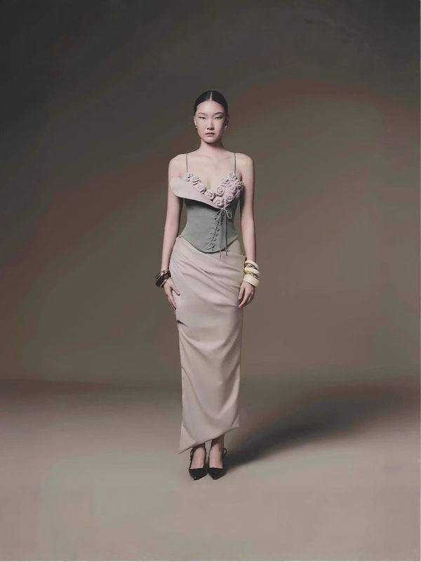 ベトナムニッチデザイン 25 夏作業服ウェイストランドスタイル立体花フィッシュボーンストラップブラジャーチューブトップ女性用|undefined