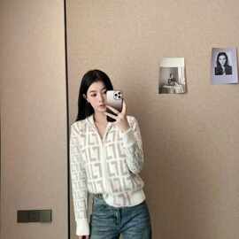 2026秋冬新款高定FD家简约百搭轻奢风富家千金穿搭外套针织上衣女