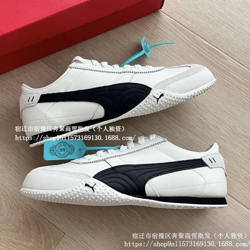 Park Chaeyoung's same model racing shoes 001, classic black and white low-top, unisex, versatile casual sports shoes, wholesale