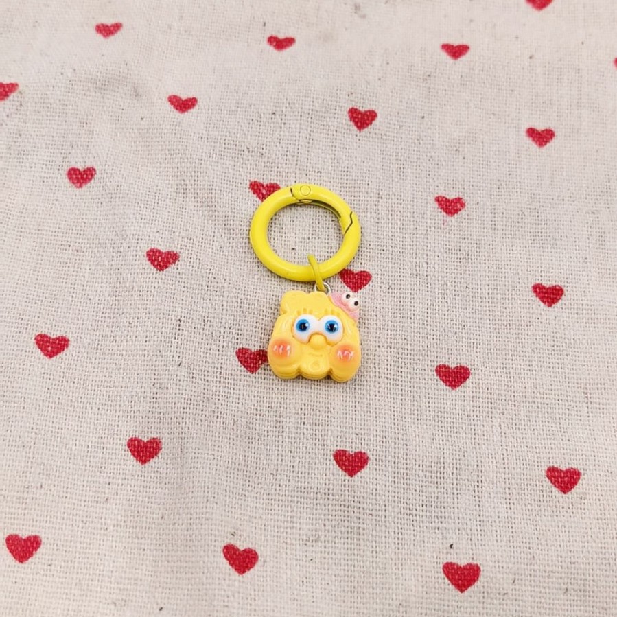 Pequeña campana de tarjetas de dibujos animados lindos bolsos de pareja de estudiantes D01 pareja famosa en línea SpongeBob