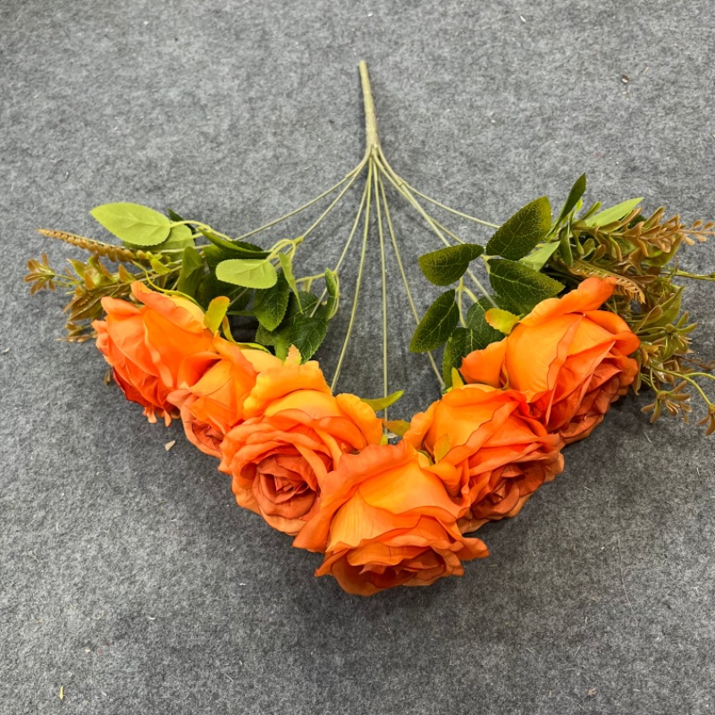 Ramo de Rosas Artificiales de Seda en Relieve para Mesa de Comedor y Boda image 12