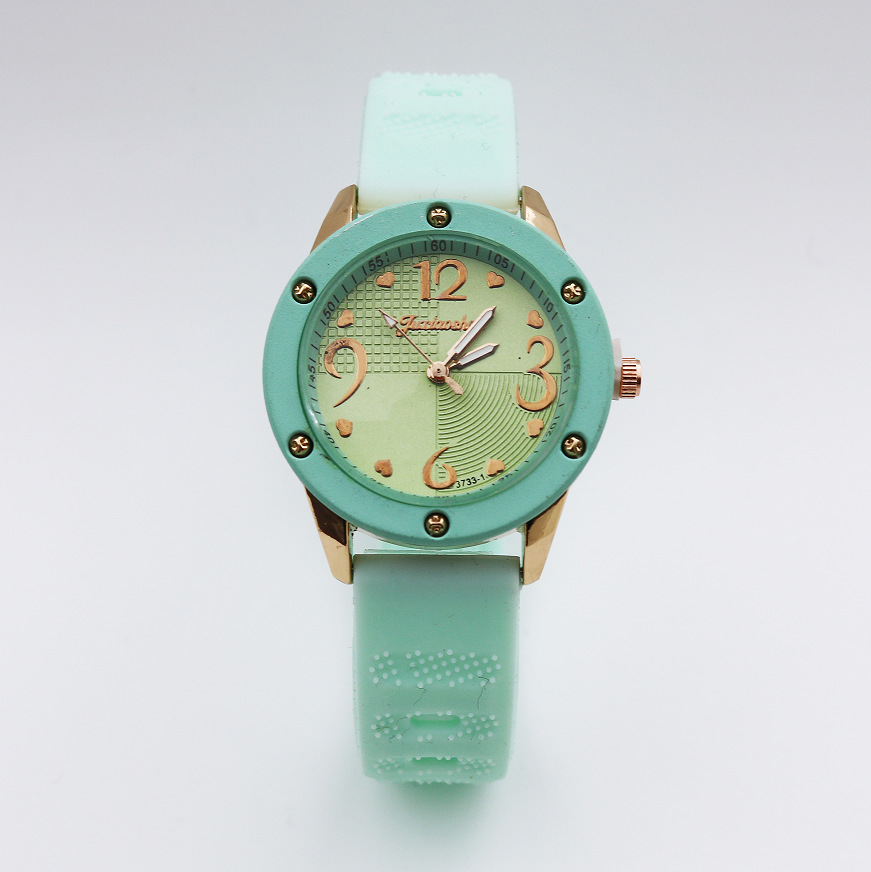 48g Weight Tempered Glass Mirror Material Pu Strap Material Watch Classification Pointer Display Type Buckle Buckle Style Round Dial Shape Holiday, Daily Occasion Quartz Movement Heart Shape, Solid Color Pattern Women's Gender Casual Style Casual Heart Shape Solid Color Buckle Quartz Women's Watches 17