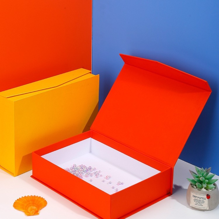 新款海乐升翻盖书本式包装盒化妆品剧本礼盒印黑色Logσ