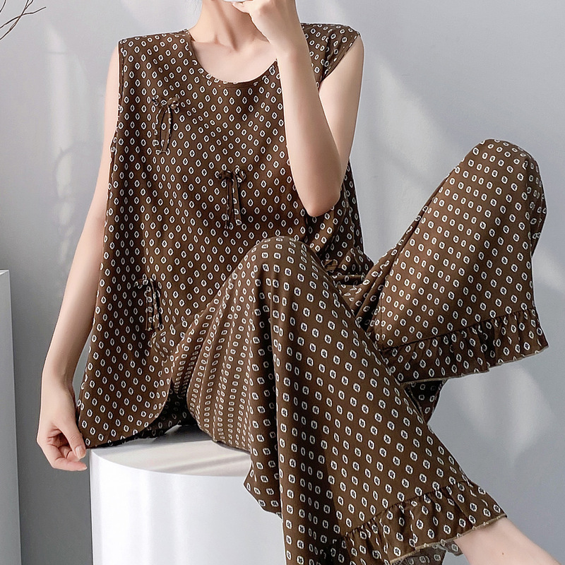 Simple Style Sleeveless Cotton Silk Pajamas for Women in Spring and Summer, Anti-Bump Design with Built-In Chest Pads, Can Be Worn Outside, Thin Home Wear Simple Style Sleeveless Cotton Silk Pajamas for Women in Spring and Summer, Anti-Bump Design with Built-In Chest Pads, Can Be Worn Outside, Thin Home Wear