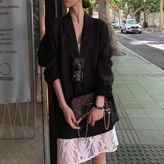 黑色极简长袖衬衫女早秋款时尚防晒衫宽松通勤亚麻衬衣