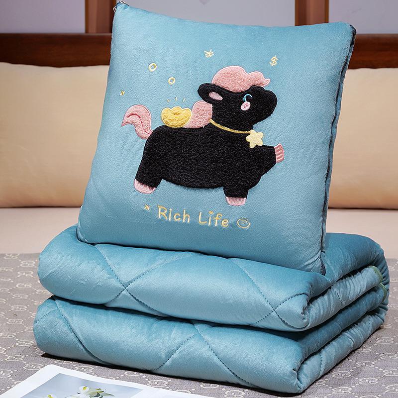 Cute Plush Fleece Thickened Throw Pillow Blanket Sofa Nap Cover Cushion Office Air Conditioning Blanket Sleeping Pillow Cushion