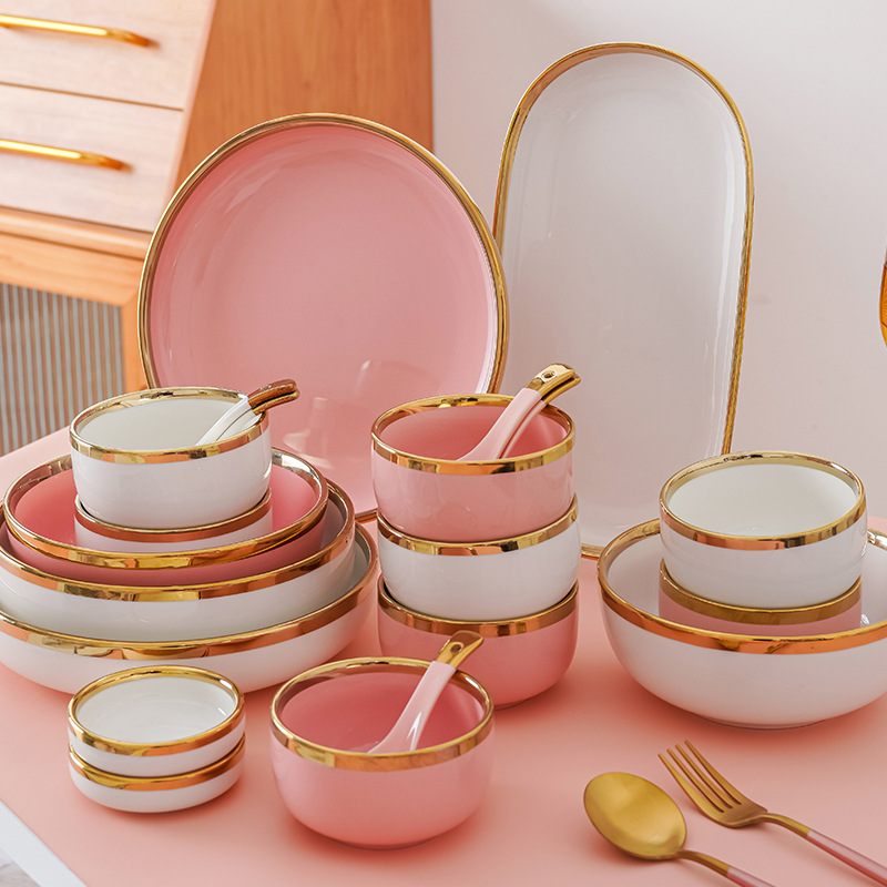 Vajilla de cerámica con borde dorado, combinación creativa de tazones