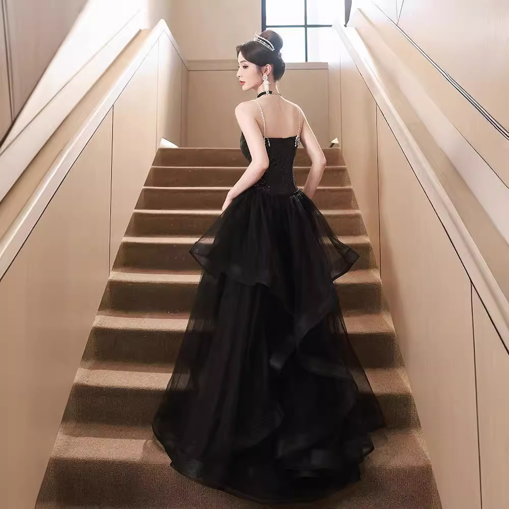 Vestido de noche negro 2026, nuevo estilo de verano, vestido de actuación con lentejuelas y tirantes, vestido de cóctel para fiesta