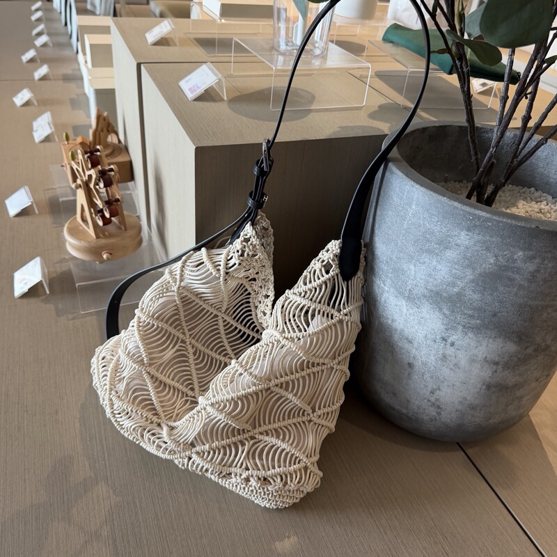 New Style Hollow Woven Shoulder Bag for Women, Summer Versatile Fashion Crossbody Bag, Niche Design Handbag
