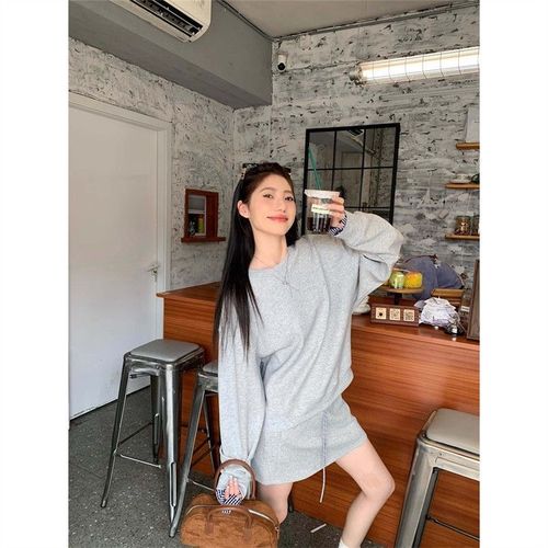 Women's Blue Denim Sweatshirt and Skirt Set, Autumn, Miu Style Fashion Casual Loose Fitting Slimming Elegant Outfit