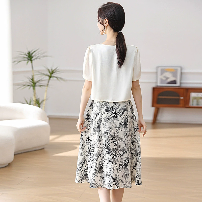 Fashionable shiffon dress, long skirt for mother, city style, shiffon with print, for middle age, 2024 years