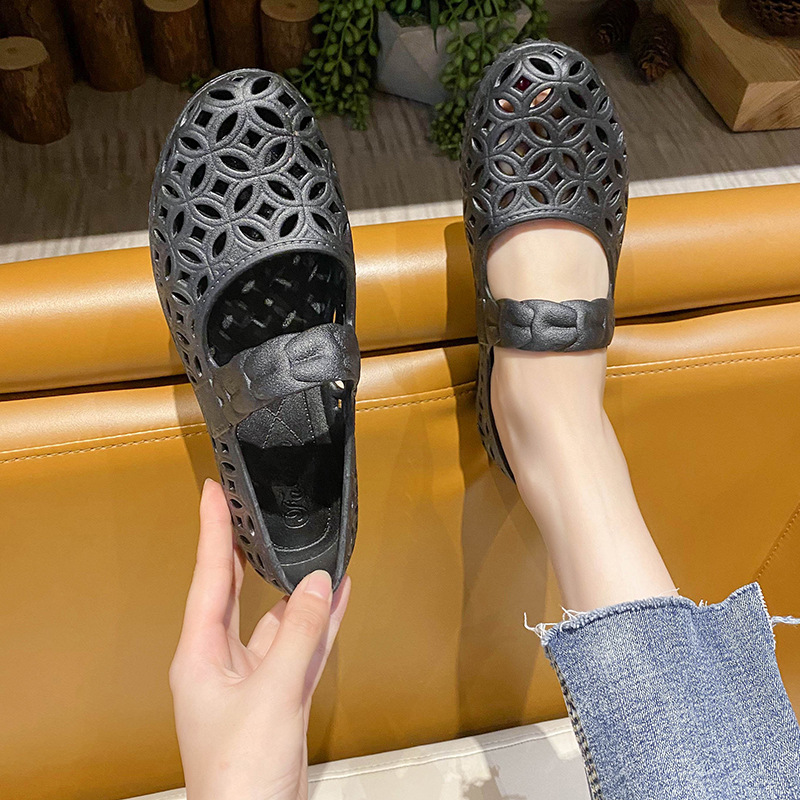 新款时尚镂空平底包头鞋洞洞鞋女浅口软底鞋豆豆鞋透气一脚蹬批发