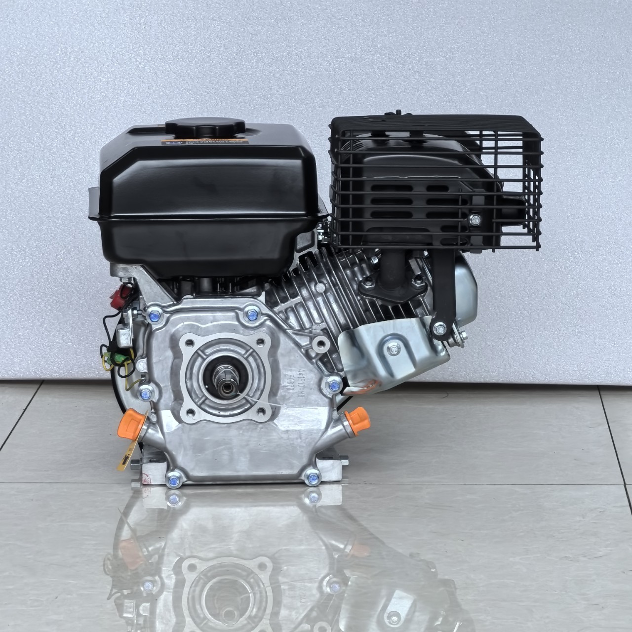 Rato Gasoline Engine 172 Gasoline Engine R225-V Engineering Machinery Water Pump Power 4.9Kw