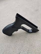 供应猫头鹰弹弓握把手把一体把塑料把前握把 厂家现货批发