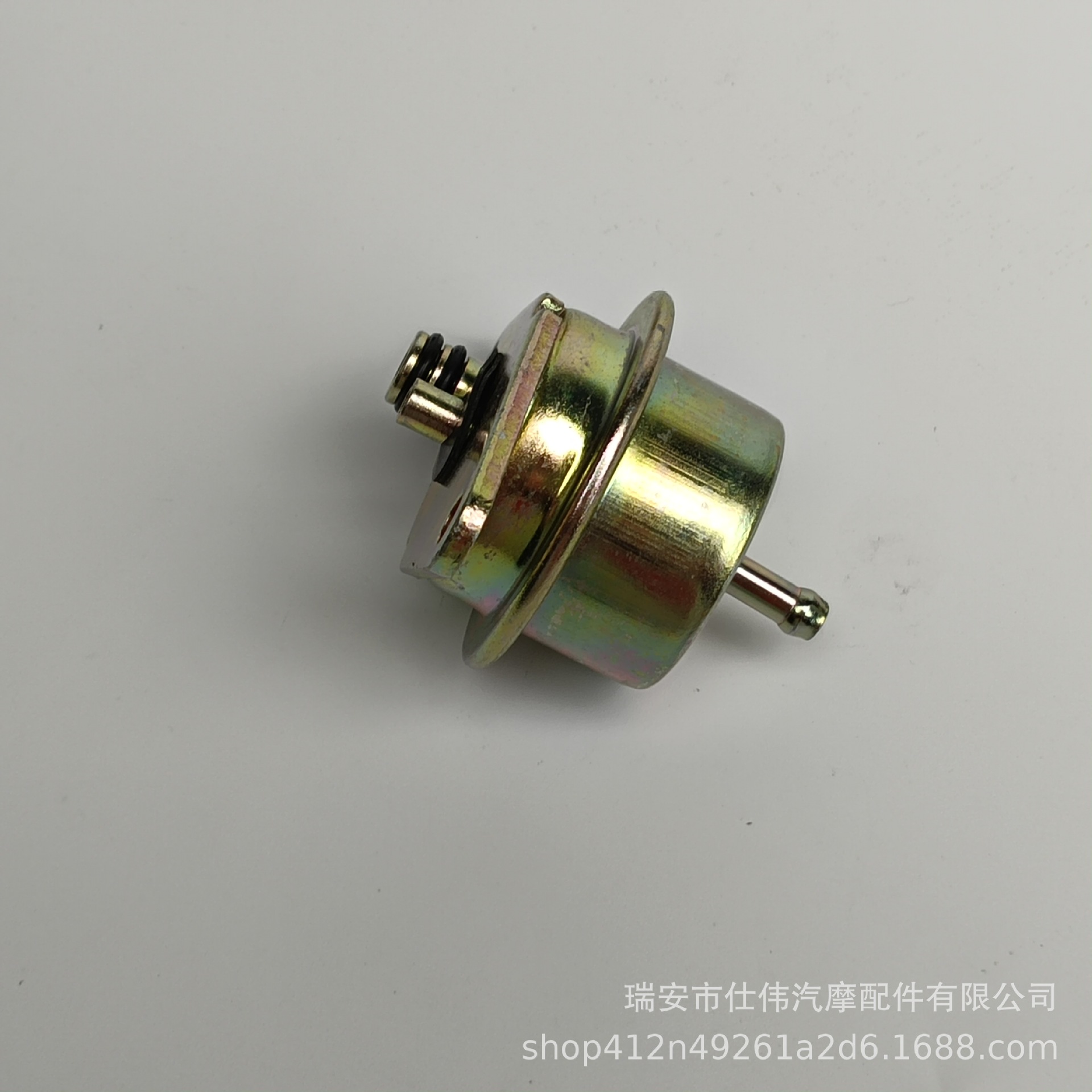 Suitable for Mercedes Bosch fuel pressure regulator 0438161001 438161001