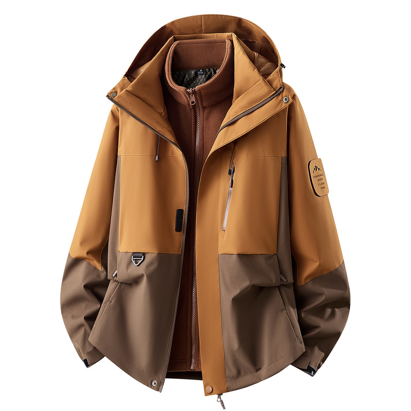 Brown outdoor three-in-one mountaineering jacket for men, winter thickened, warm, windproof, waterproof, suitable for Xizang, ski jacket