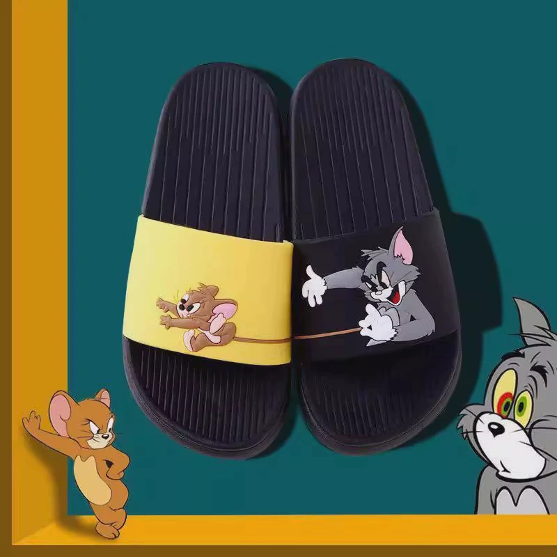 Тапочки женские летние весенние носить сетку красные носки мультфильм нескользящие мягкие подошвы комнатная ванная комната милые холодные тапочки пара