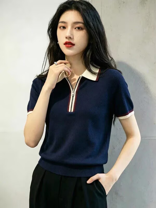 Áo thun nữ ngắn tay phong cách cổ điển, dây kéo trước, form ôm nhẹ — Xanh lông mòng đen