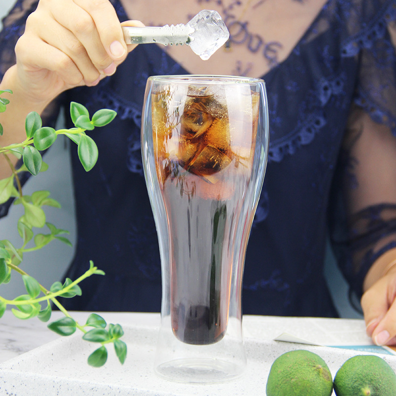 Fábrica al por mayor de vidrio de borosilicato de doble capa de vidrio espesado transparente cintura-apretado taza de cola taza de cerveza taza creativa