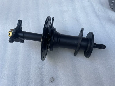 Rear Axle Rear Axle – Motorcycle frame - half-shaft-short-style-three-hole-flange