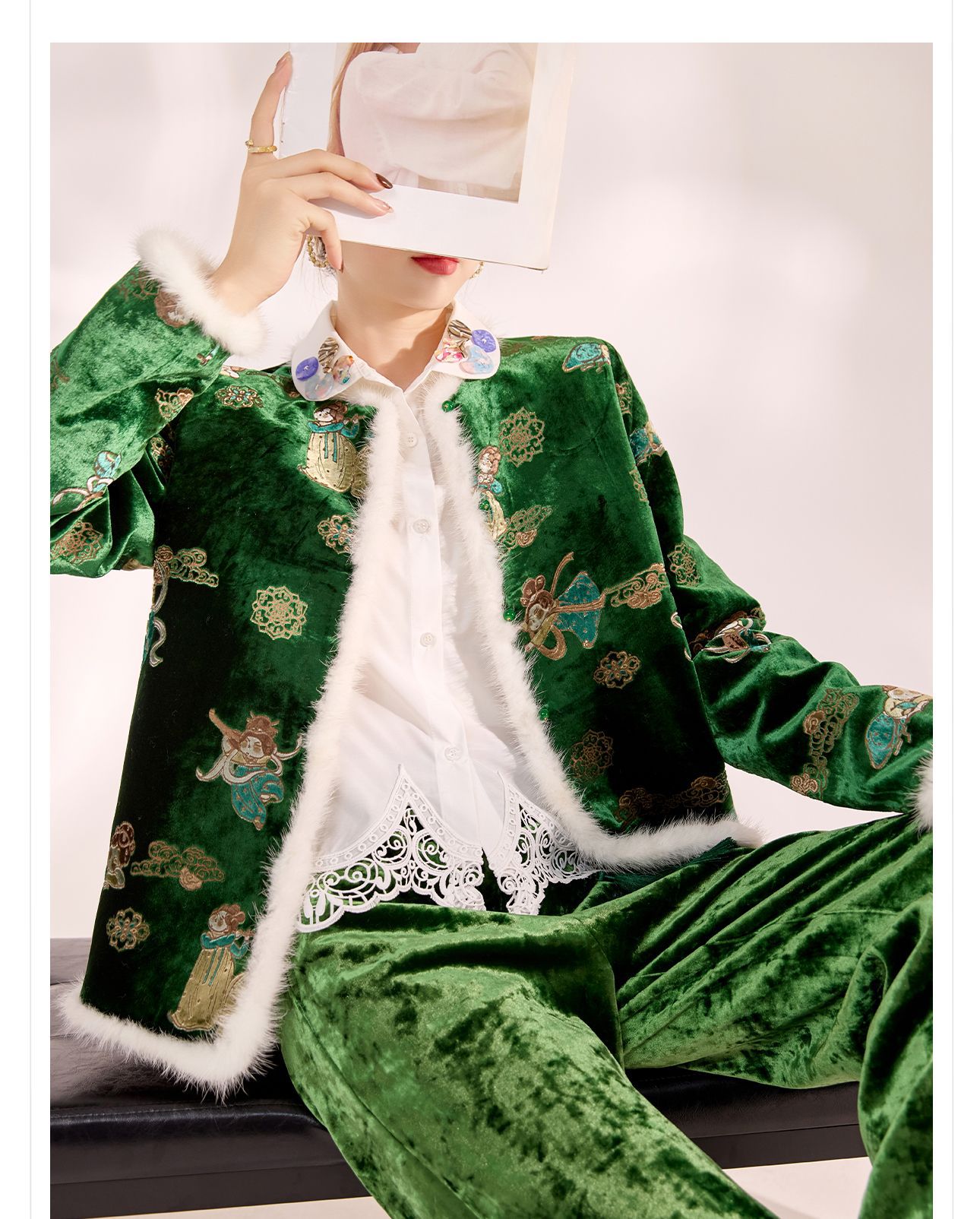 Chinese Mink Fur Embroidery Jackets Cotton Padded Women Coats