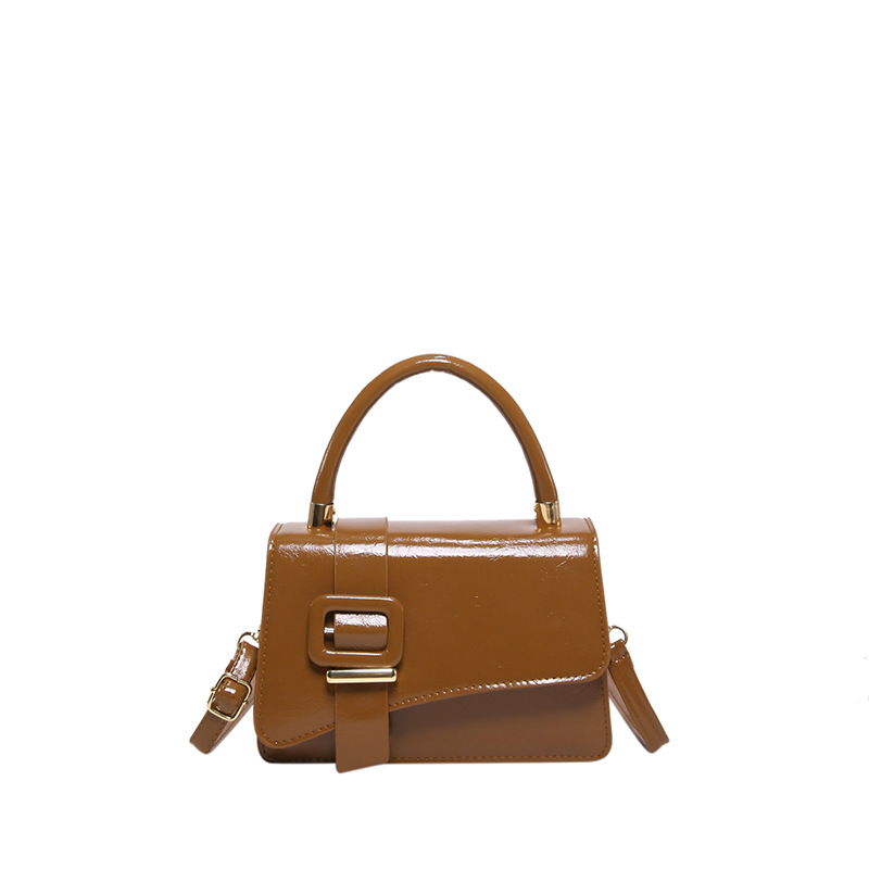 Bolsa cuadrada de moda de estilo de invierno 2024, nueva personalidad extranjera, bolso de hombro coreano.