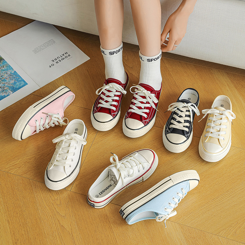 Breathable Half-Slip Canvas Shoes for Women and Men 2026 Summer New Style Slip-On Lazy Couple Sneakers Student Korean Style Slippers