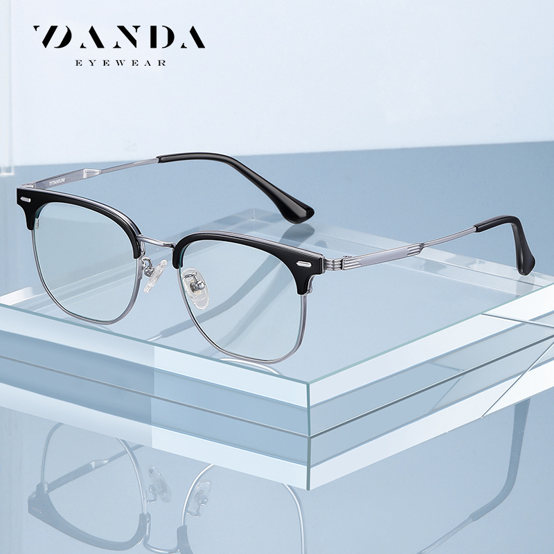 ST6205 ultra-ligero puro titanio miopía anti-azul gafas de luz Nuevo marco artístico gafas cuadradas de titanio puro