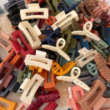 洗澡头发抓夹女大号夹子头饰毛绒发夹后脑勺大号发卡鲨鱼夹盘发抓