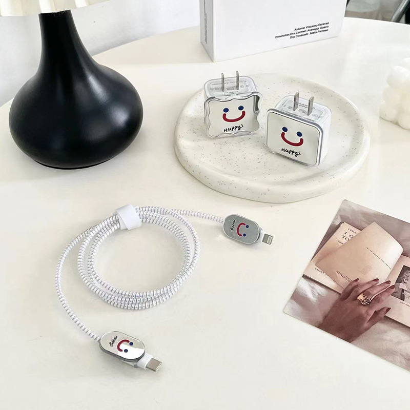 Protector de cable de datos con diseño de flor sonriente, protector de cable de carga de 20W, protector de cable anti-enredos
