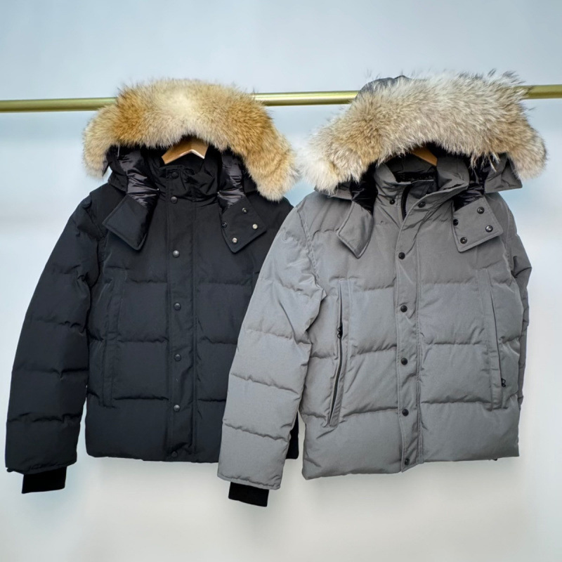 29# Wyndham parka jiacket fur and badge Hooded Down Jacket