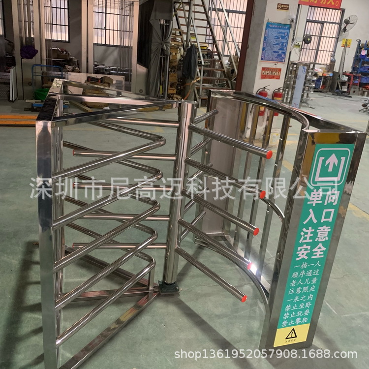 尼高迈厂家 车站单向门 高铁站全高十字旋转闸门防尾随人行通道闸