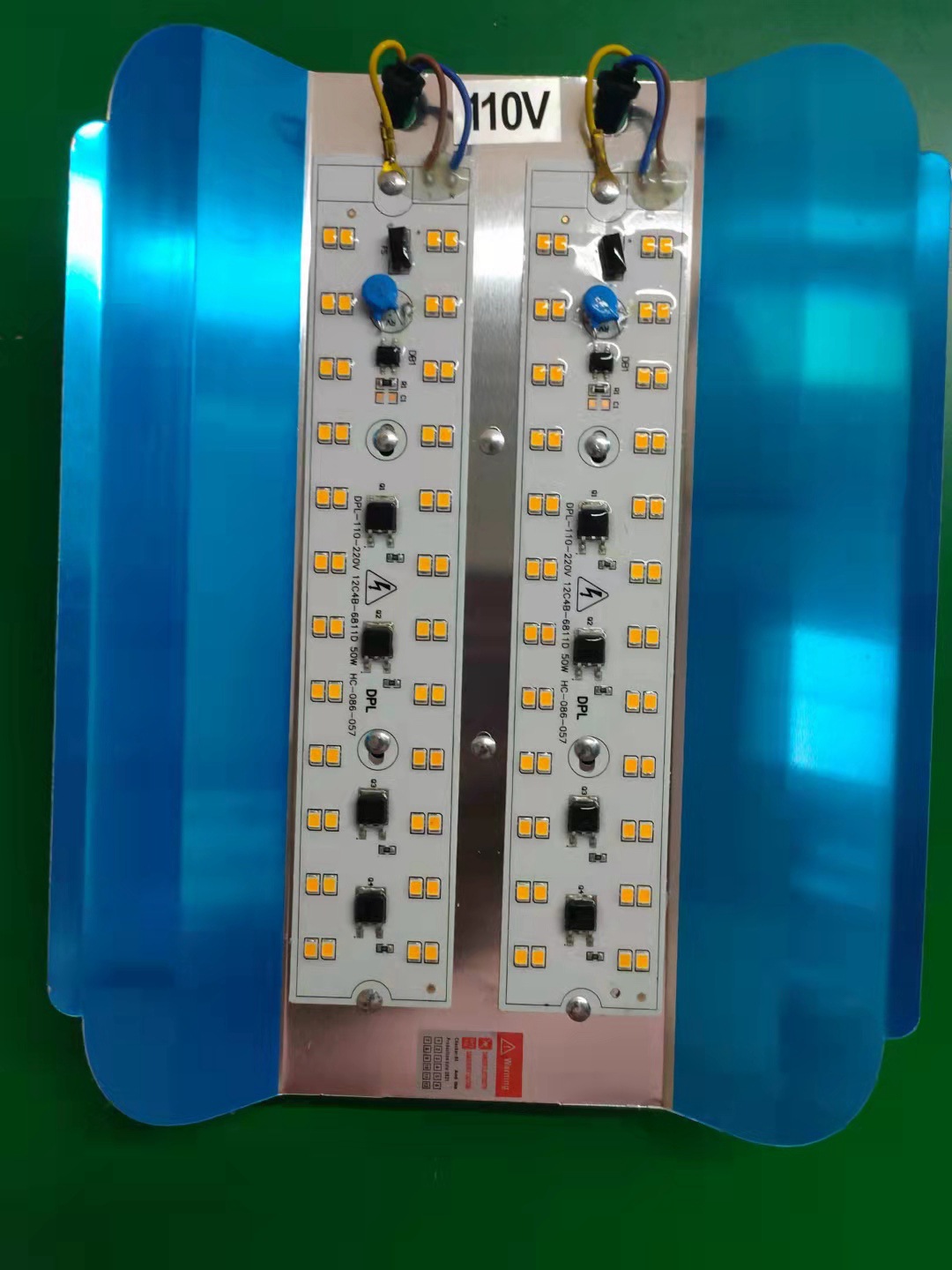 Comercio exterior transfronterizo LED110V yodo lámpara de tungsteno amplia presión 85-265V al aire libre 50W 100W 200W 600W