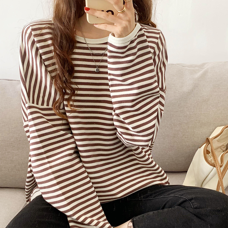 Contraste de color a rayas suéter para las mujeres Otoño e Invierno Nuevo Diseño flojo ocasional estilo perezoso Delgado manga larga cuello redondo top