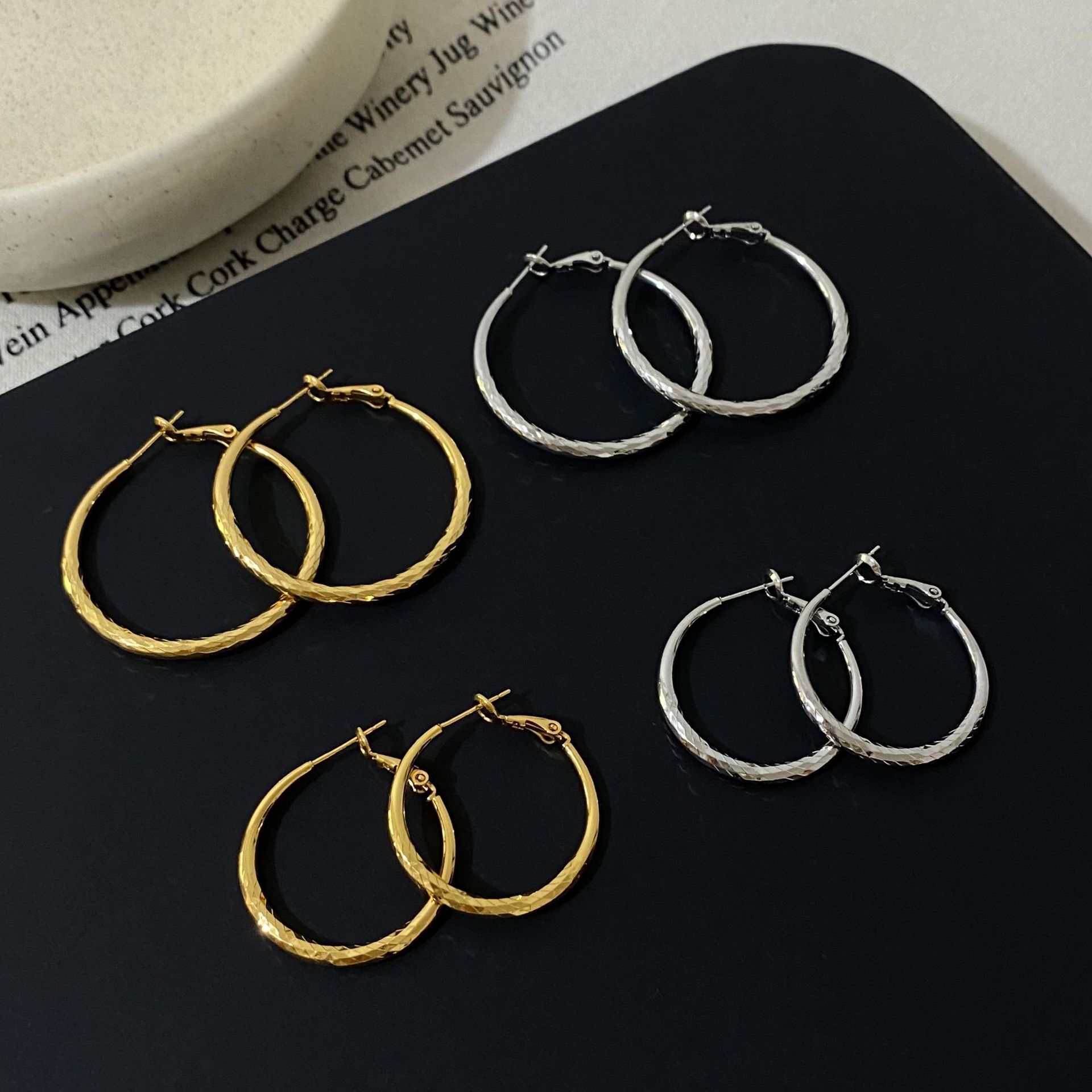 Copper-Plated Real Gold European and American Cross-Border High-End Plain Ring Texture Earrings for Women New Casual Fashion Elegant Earrings