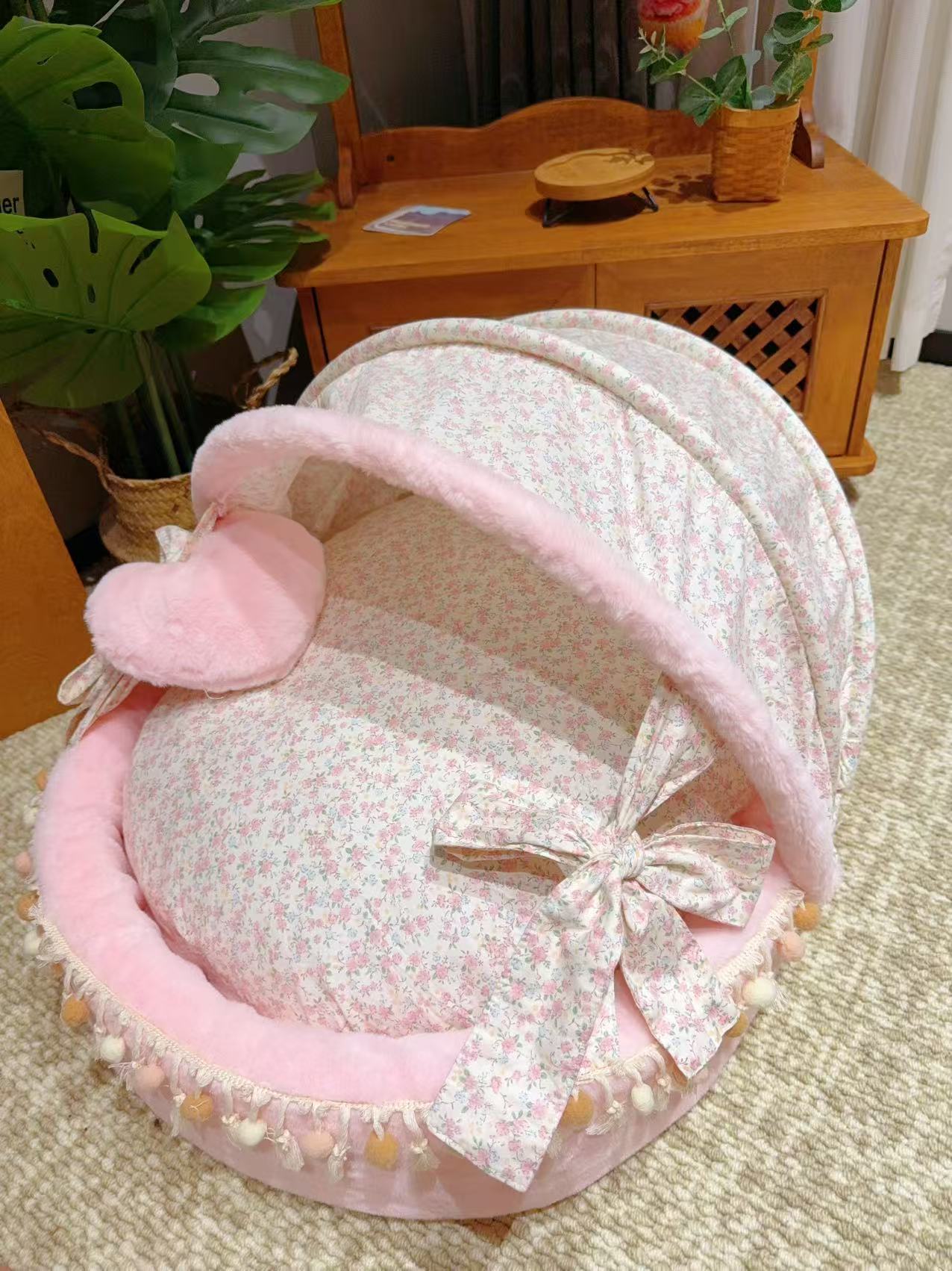 Кролик розовый