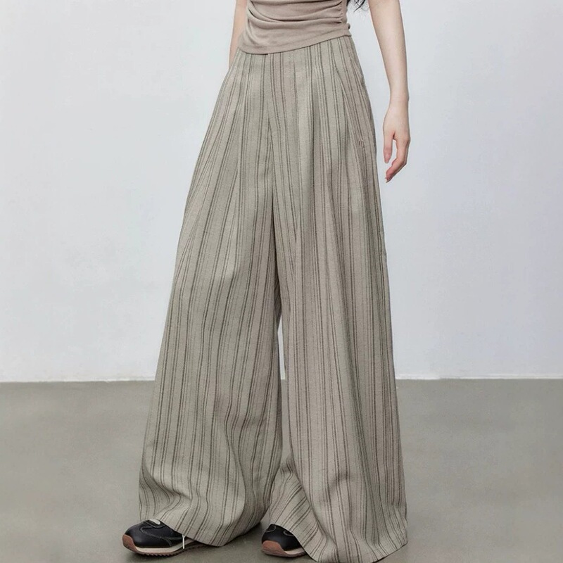 Yuzhi Striped Wide-Leg Pants for Commuting, New Summer Style with Pleated Design, Casual Versatile Straight-Leg Long Pants for Women Yuzhi Striped Wide-Leg Pants for Commuting, New Summer Style with Pleated Design, Casual Versatile Straight-Leg Long Pants for Women