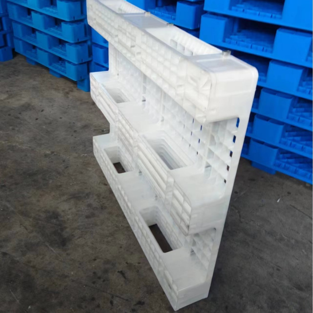 塑料川字形托盘叉车式防潮卡板/内加钢管可上货架栈板/网格面垫板