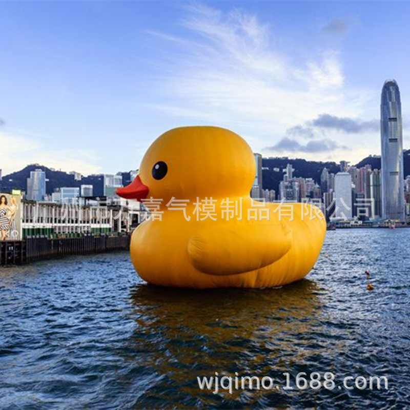 充气PVC水上漂浮大黄鸭闭气卡通黄鸭子户外卡通造型定制气模