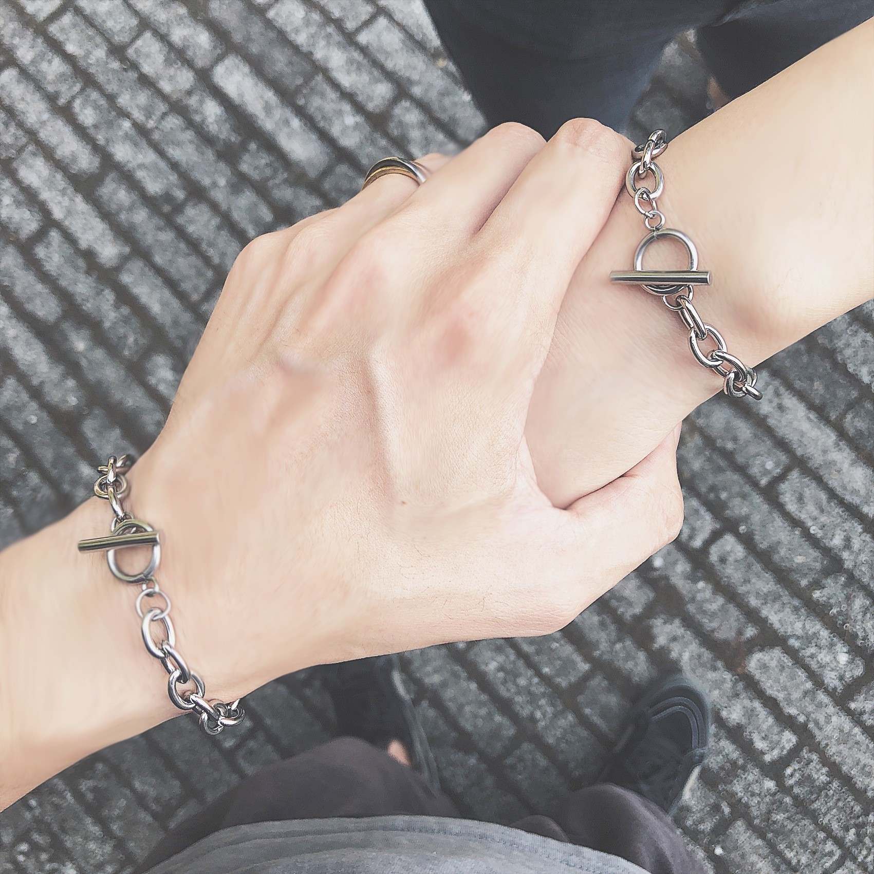 Europe and the United States cross-border hot jewelry niche personality fashion simple versatile otbuckle round small fresh style couple bracelet