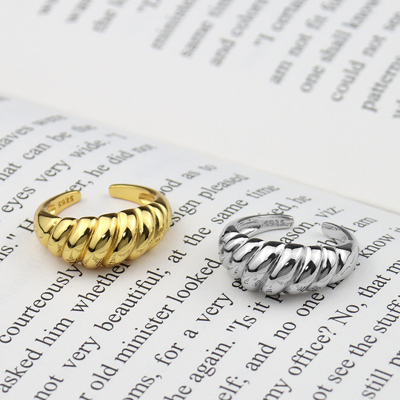 New Twill Ring Design Croissant Fashion Wild Open Ring display picture 19