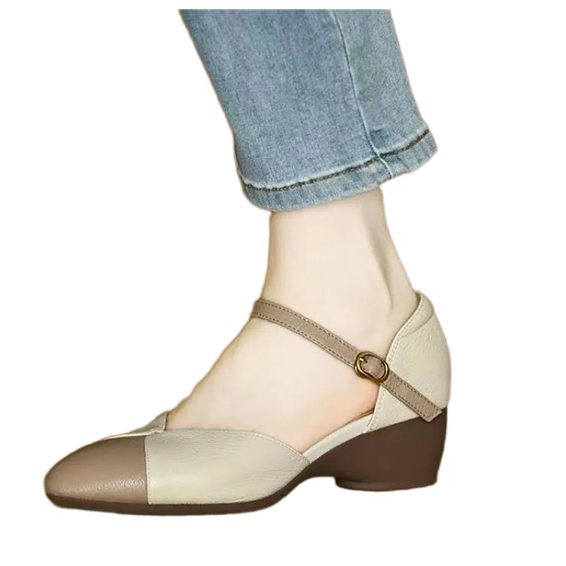 Baotou坡 tacon sandalias de cuero suave hueco zapatos de jaula de cerdo 2026 nuevo tacones de primavera y verano de color combinado zapatos romanos versátiles